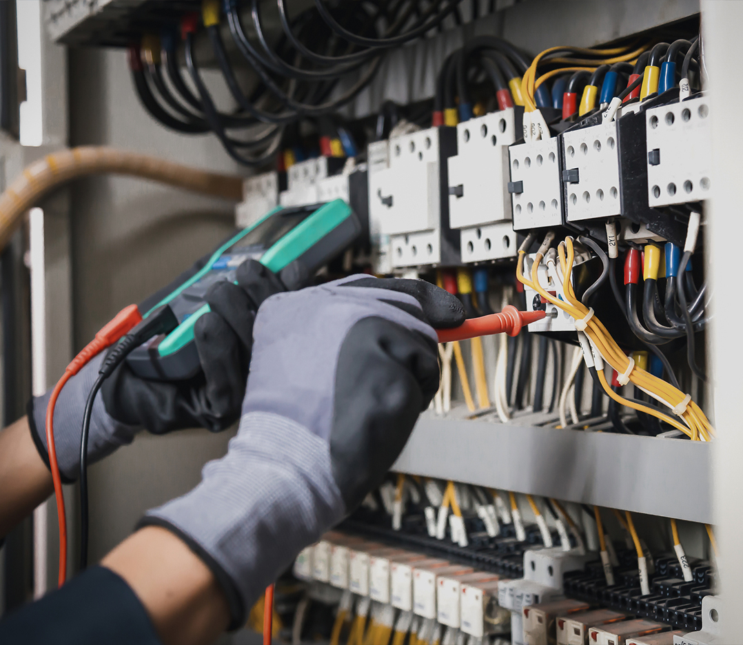 a person on the machine a person on the machine